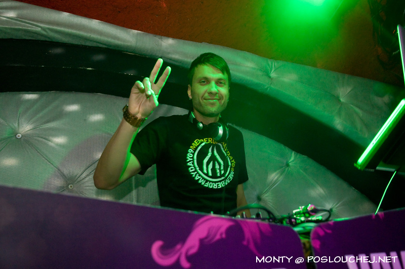 MINIMAL PEOPLE  - Sobota 13. 10. 2012